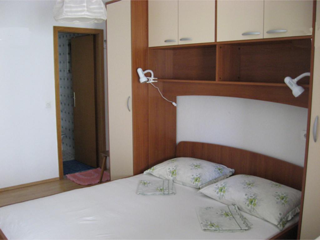 Apartments Bilic Nemira Omiš Exterior foto