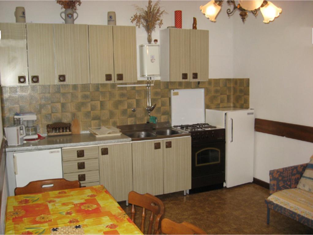 Apartments Bilic Nemira Omiš Exterior foto